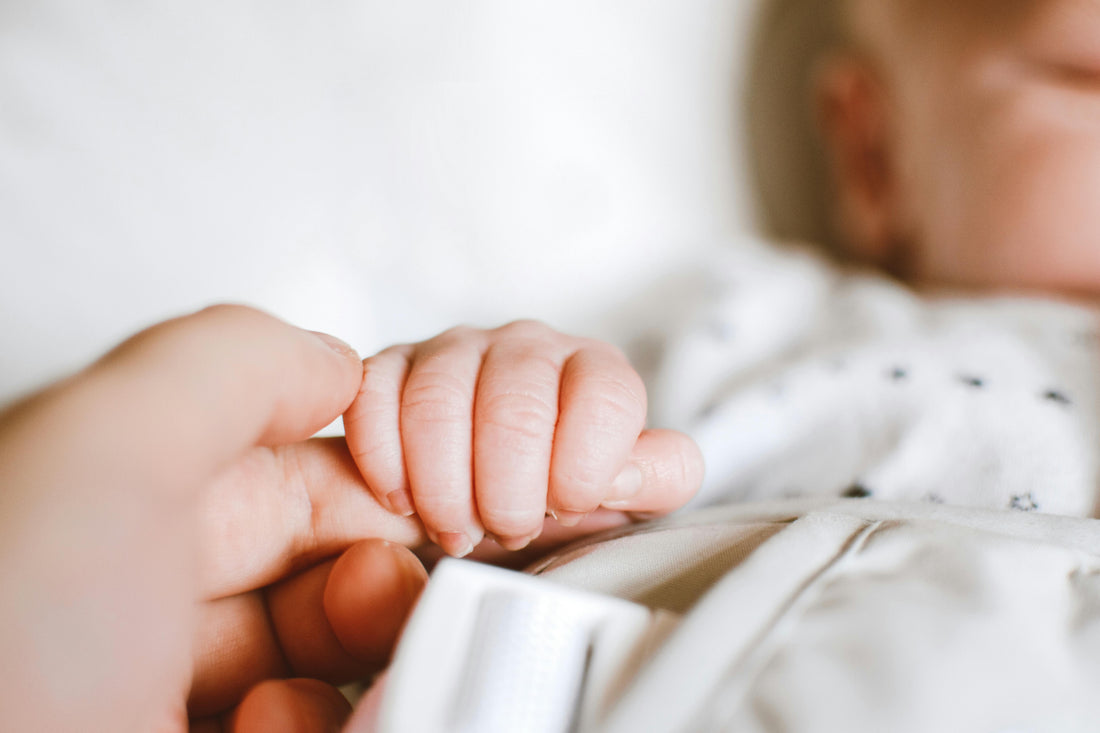 💤 Bébé dort mal ? Nos astuces douces pour des nuits plus sereines