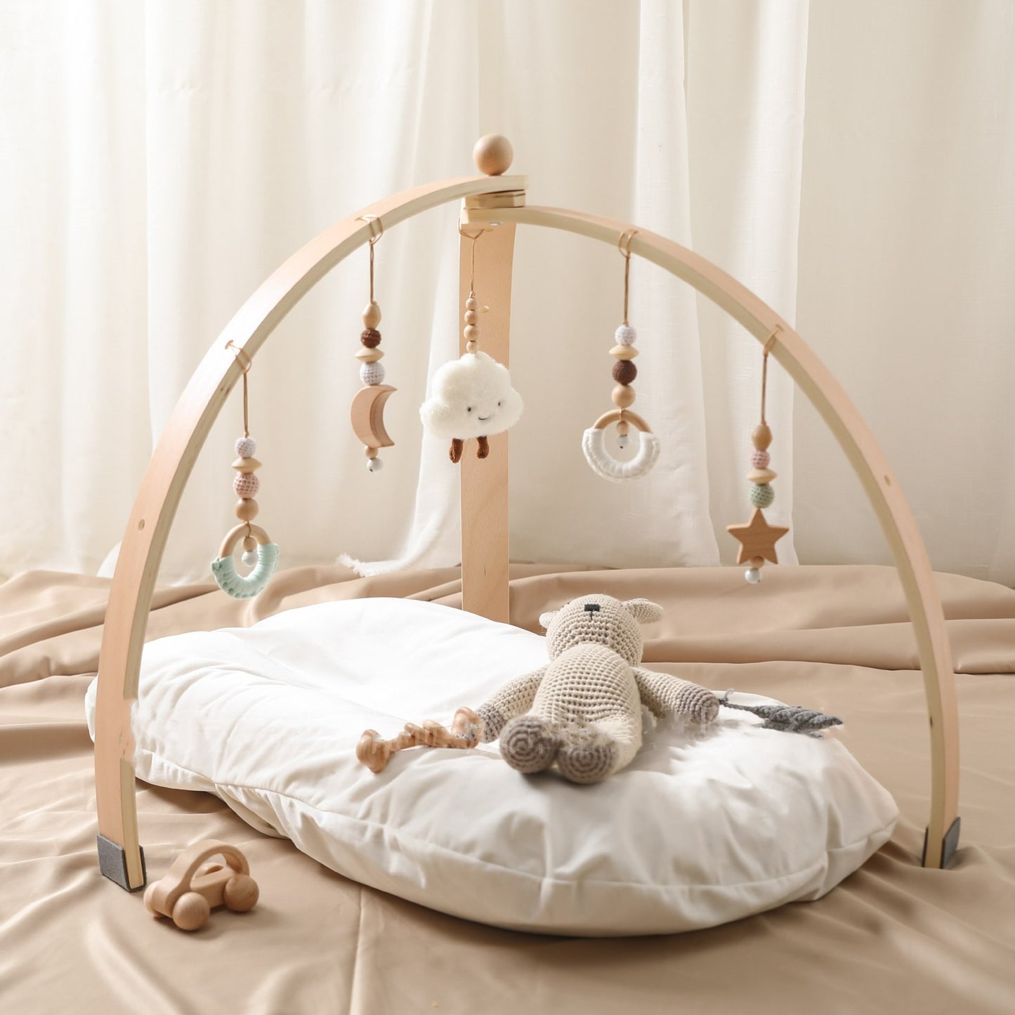 Montessori motor support for bedroom or playroom