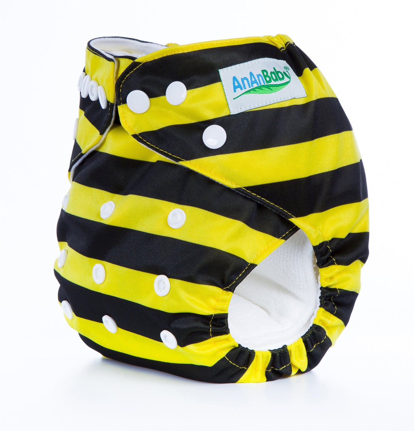 Couches en tissu lavables pour bébé – Réutilisables, absorbantes et confortables